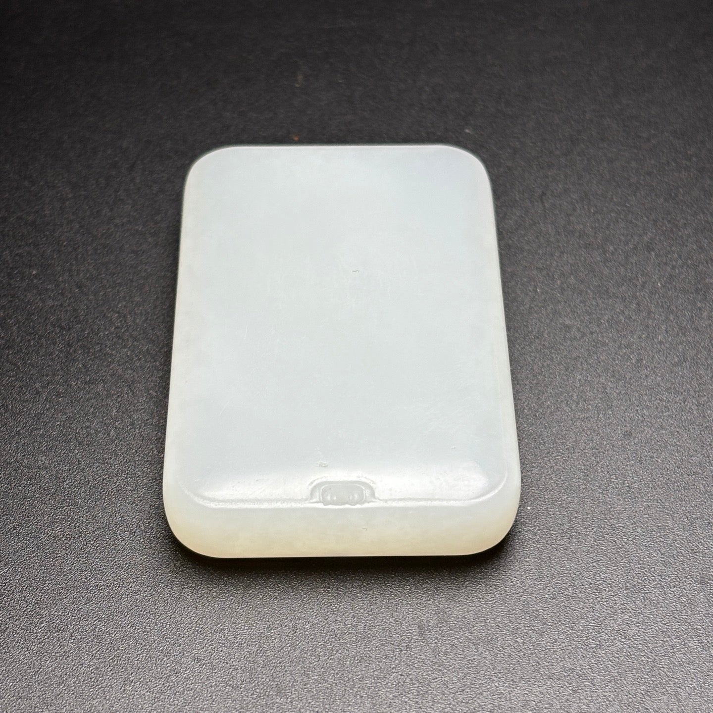 A0928 Superb Chinese White Hetian Jade Lucky Pendant