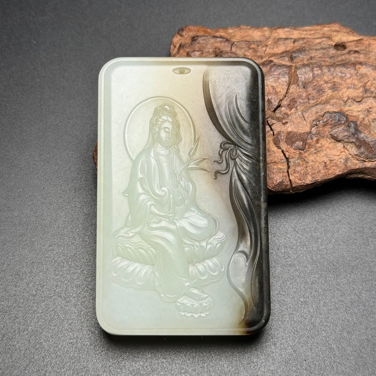 A0990 Chinese Natural Hetian Jade Low Relief Kwan-yin Pendant