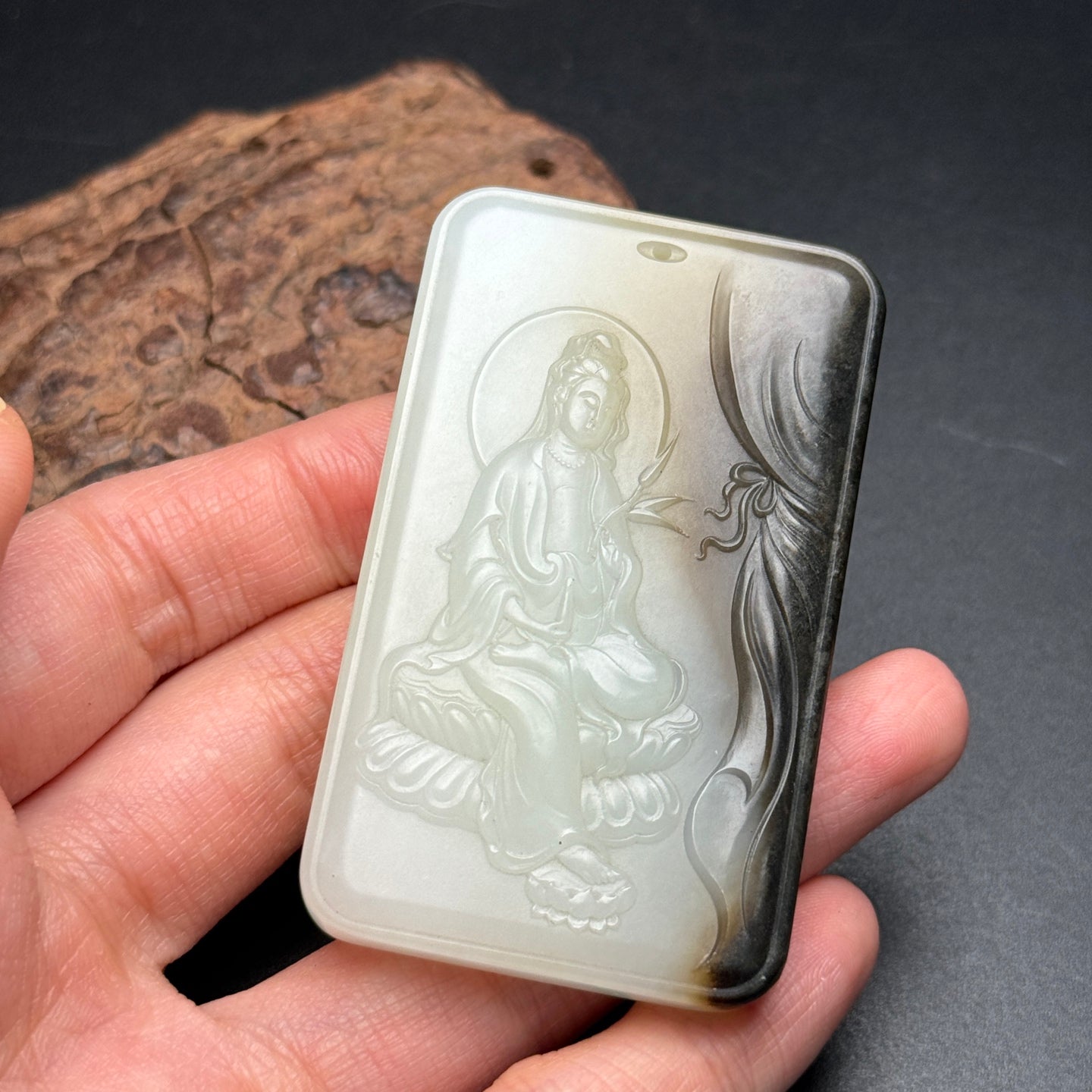 A0990 Chinese Natural Hetian Jade Low Relief Kwan-yin Pendant