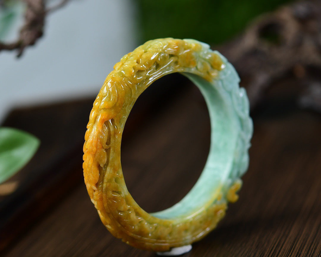 A0993 Exquisite Jadeite Carved Phoenix & Peony Bracelet