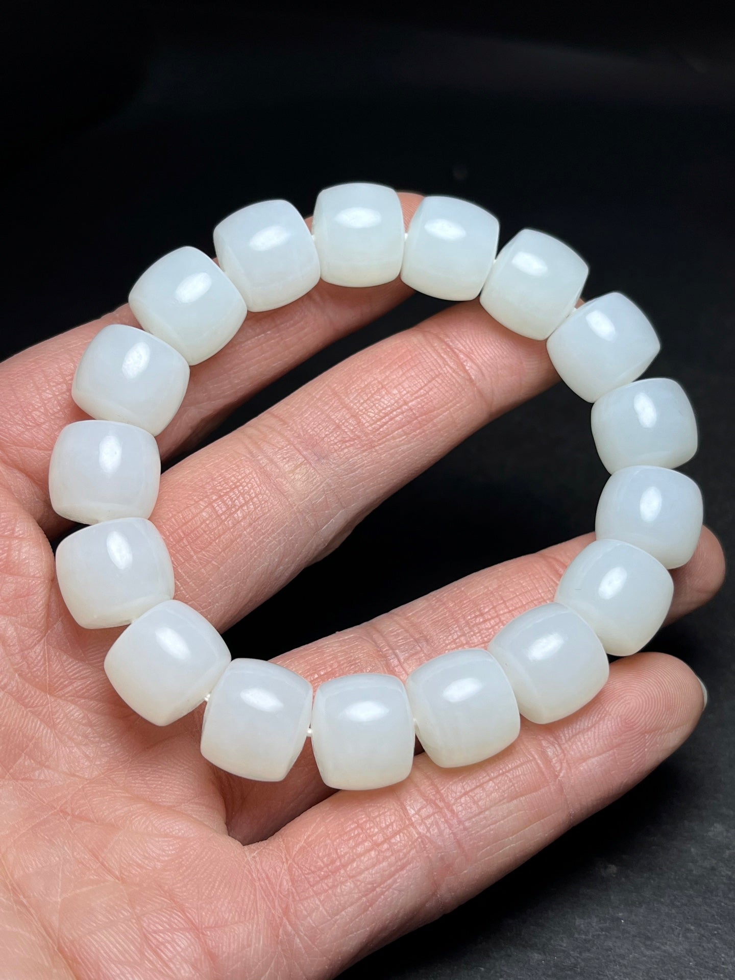 A1025 Superb Chinese Hetian Jade Beads Bracelet