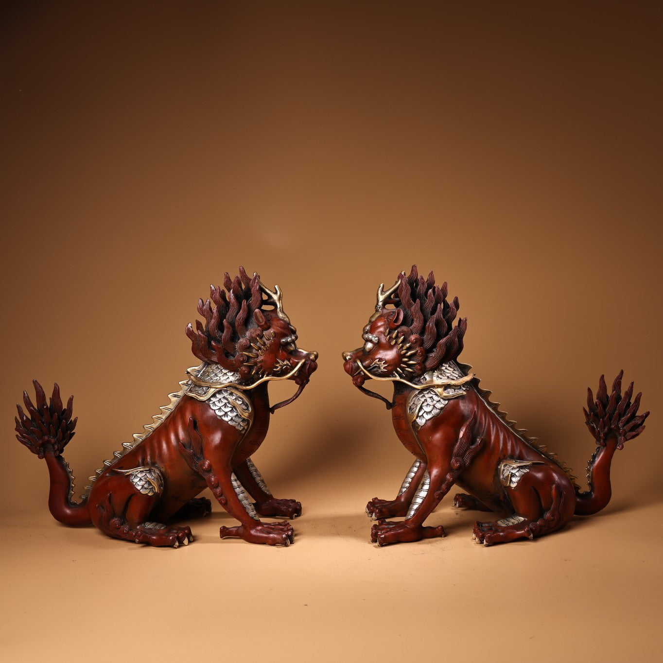 A1027 A Pair Chinese Silver Plated Gilt Gold Copper Fortune Kylin Statues