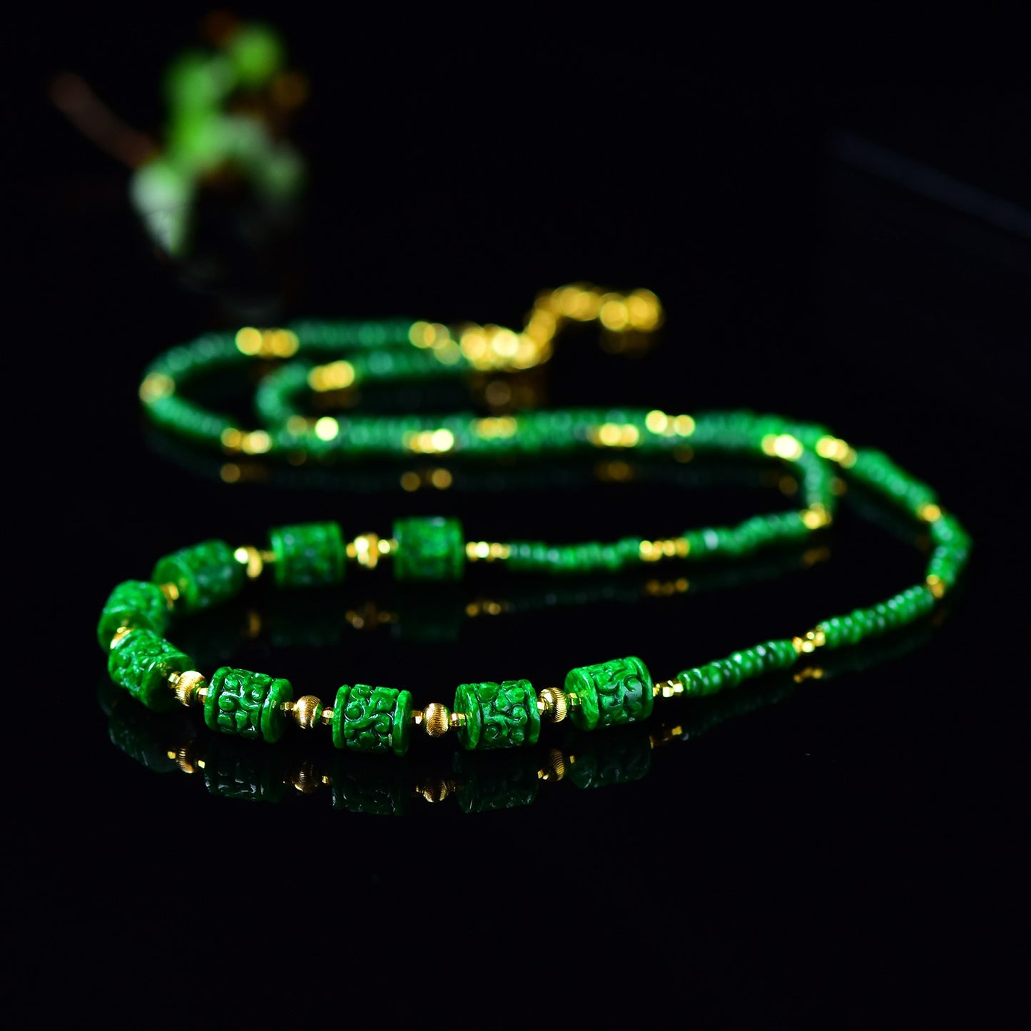 A1089 Exquisite Jadeite Beads Necklace