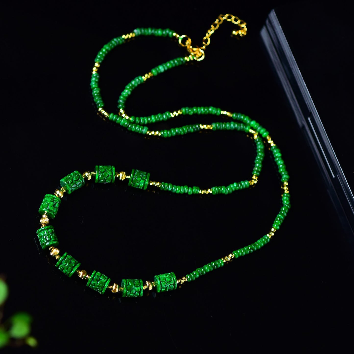 A1089 Exquisite Jadeite Beads Necklace