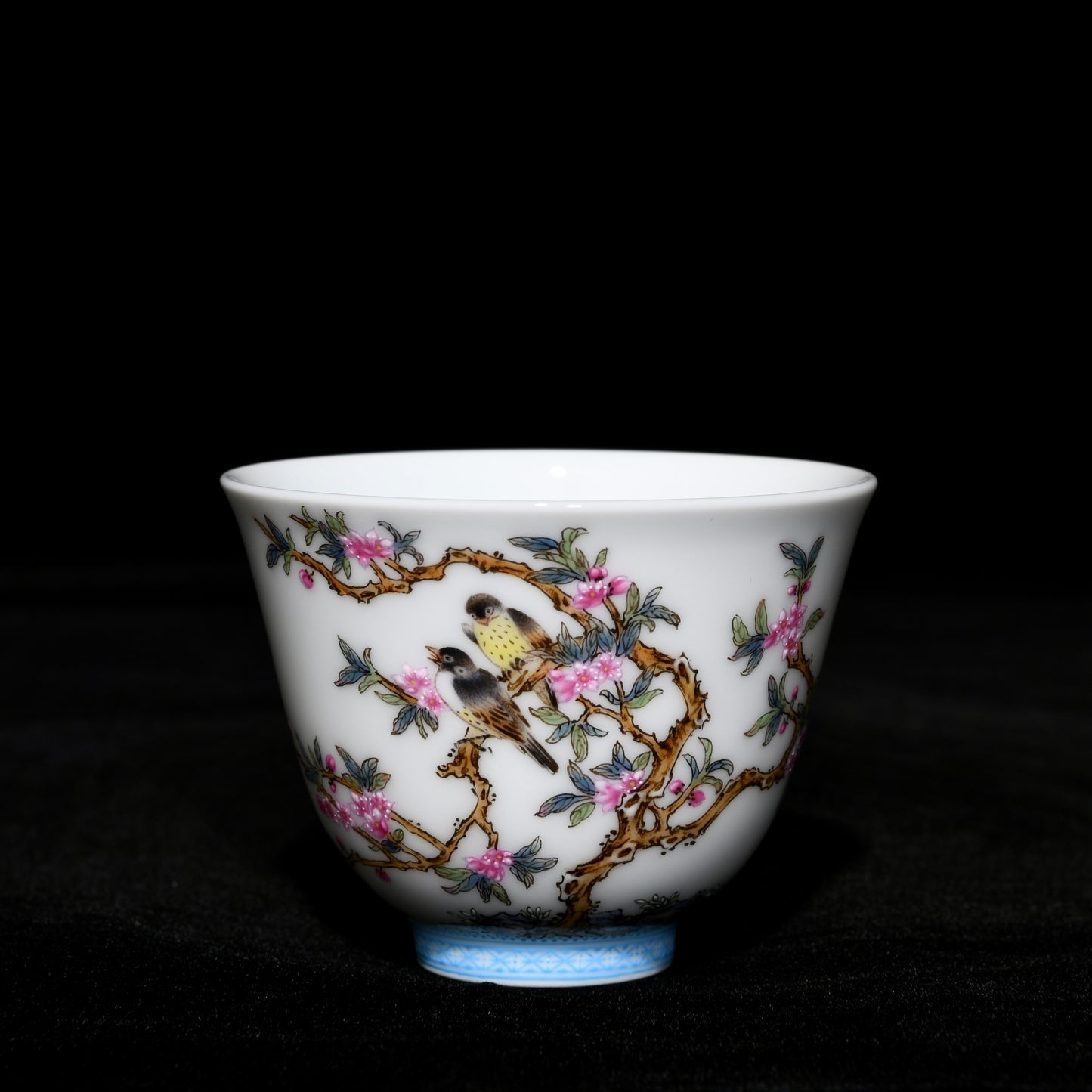 A1262 A Set 12 Chinese Qing Dynasty Famille Rose Flowers Bird Design Porcelain Cups