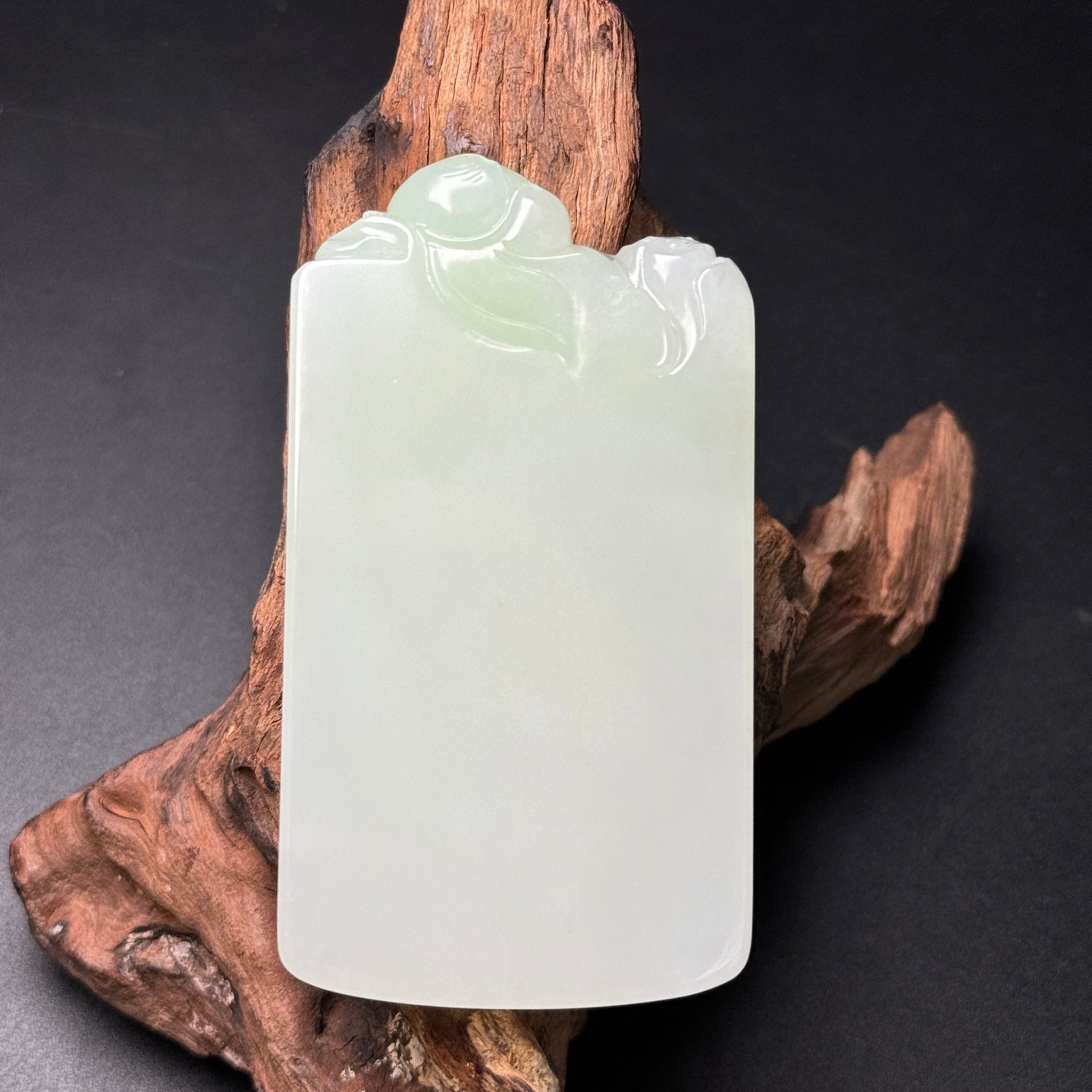 A1264 Superb Chinese Hetian Jade Lucky Pendant