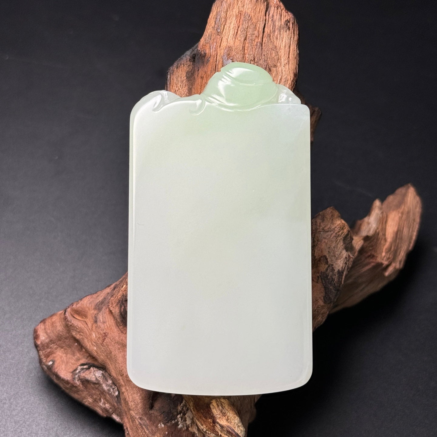 A1264 Superb Chinese Hetian Jade Lucky Pendant