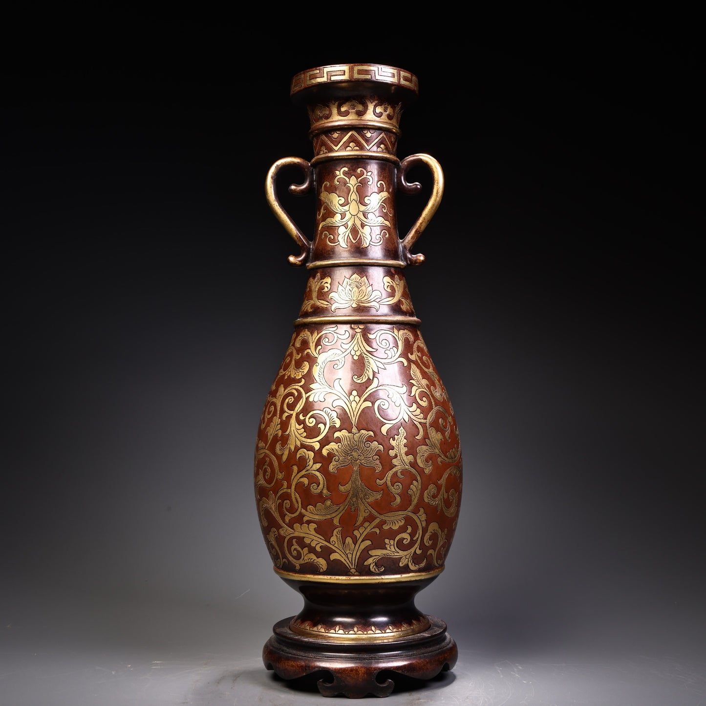 A1274 Vintage Chinese Gilt Gold Copper Flowers Design Vase w Base