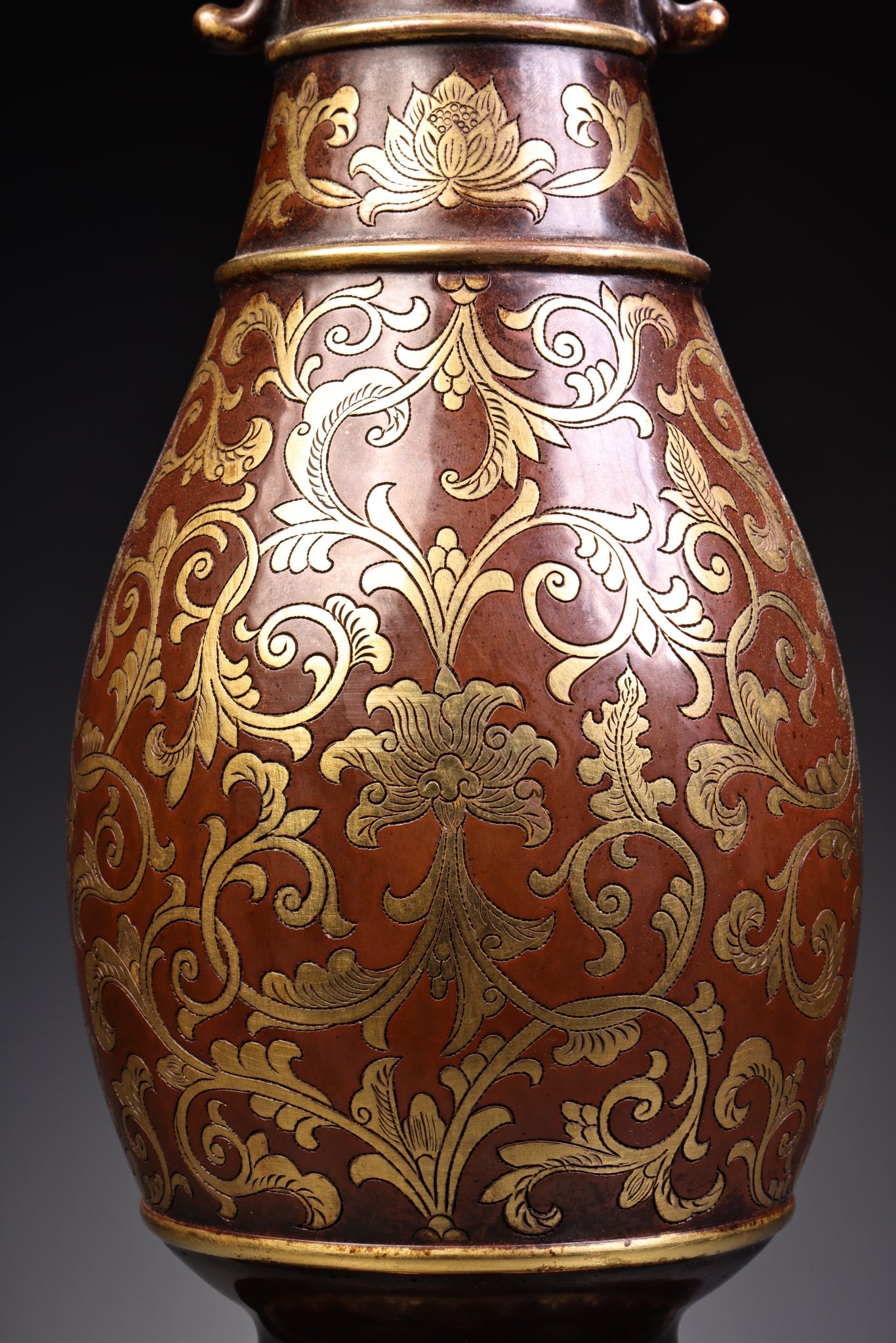 A1274 Vintage Chinese Gilt Gold Copper Flowers Design Vase w Base