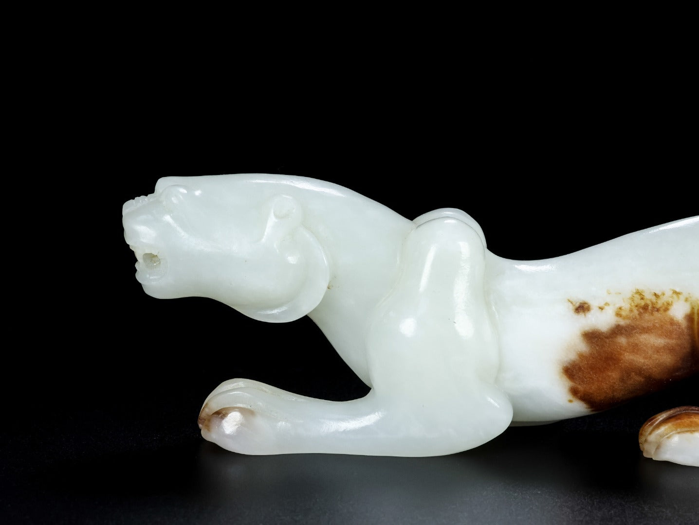 A1288 Chinese Hetian Jade Carved Tiger Statue