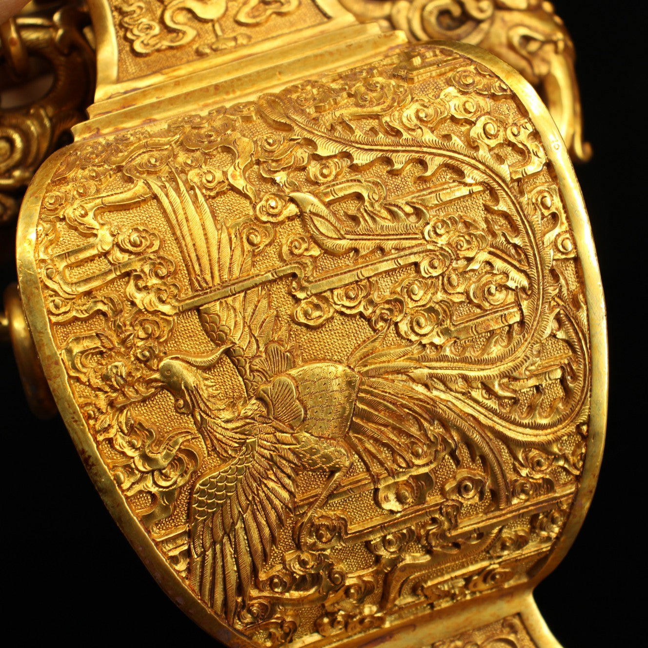 A1291 Chinese Gilt Gold Copper High Relief Phoenix Design Handle Pot