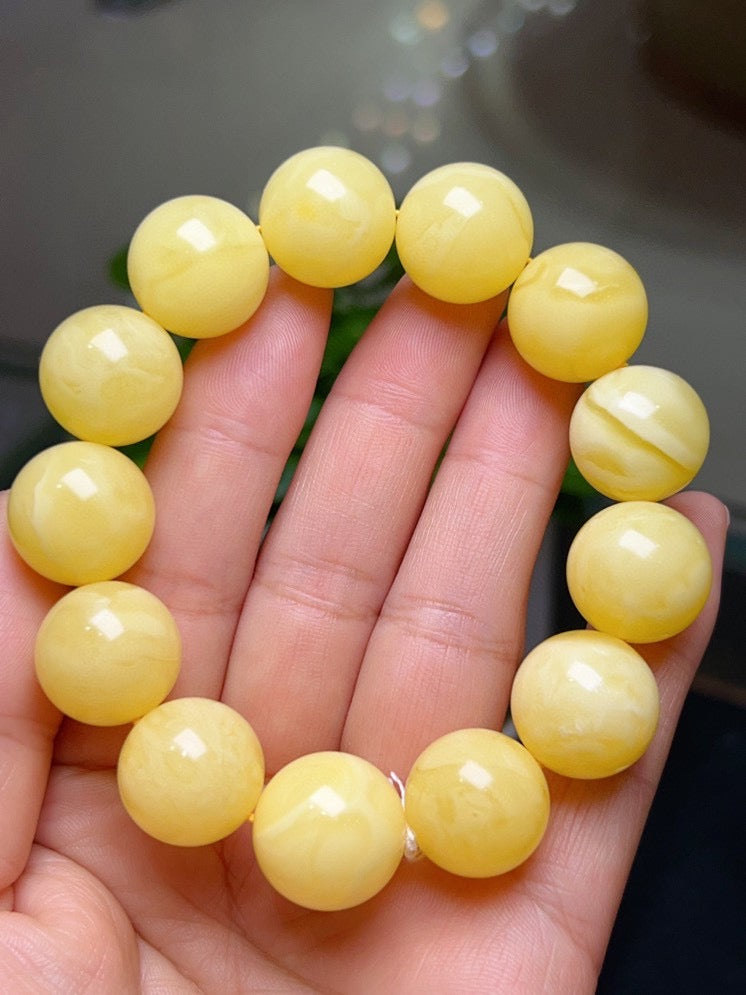 A1293 Beautiful Beeswax Beads Bracelet