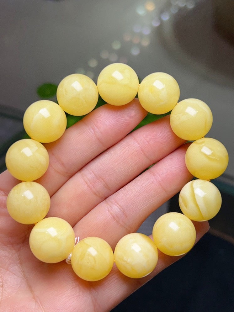 A1293 Beautiful Beeswax Beads Bracelet