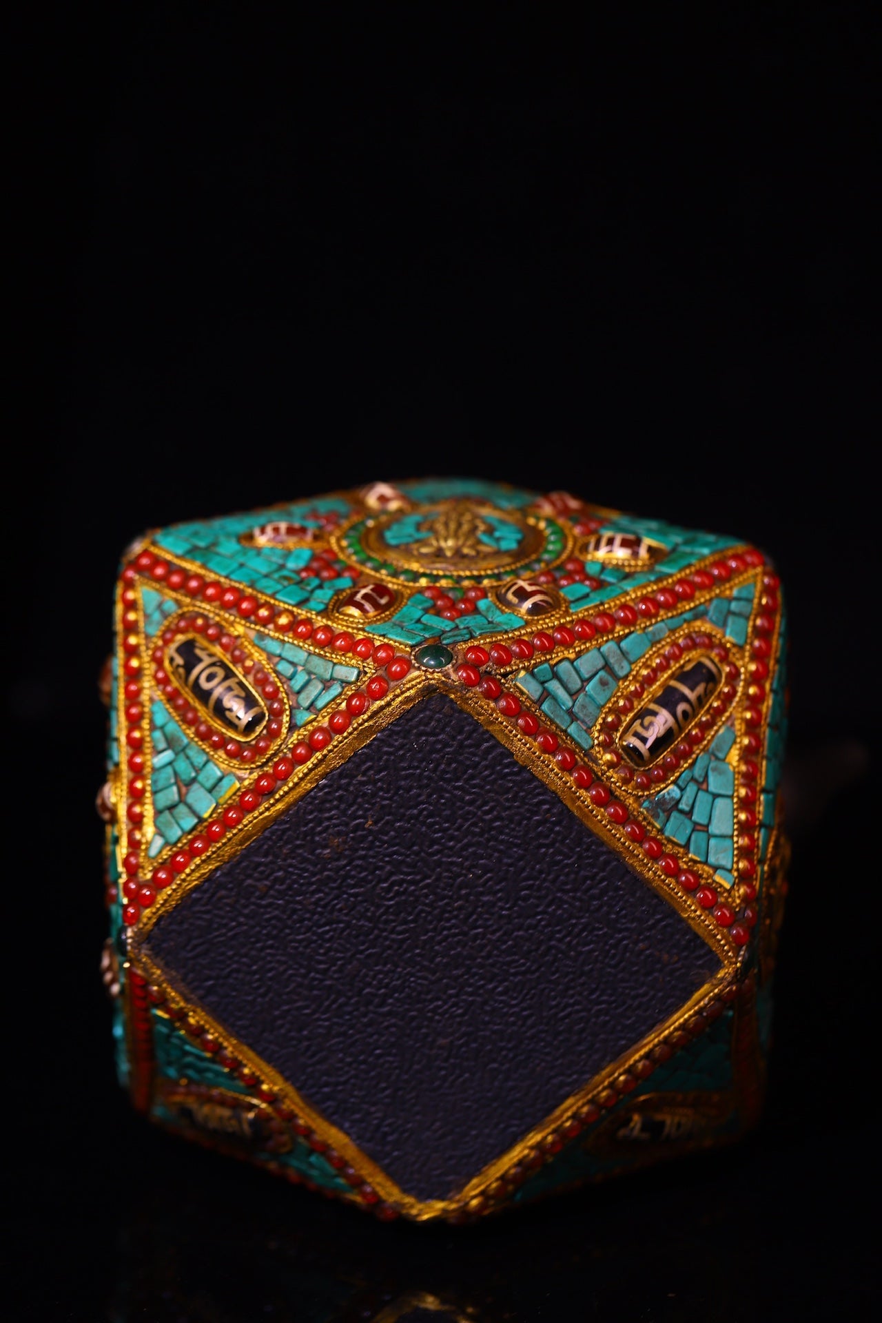 A1334 Tibetan Copper Inlay Turquoise & DZI Agate & Gems Handle Teapot