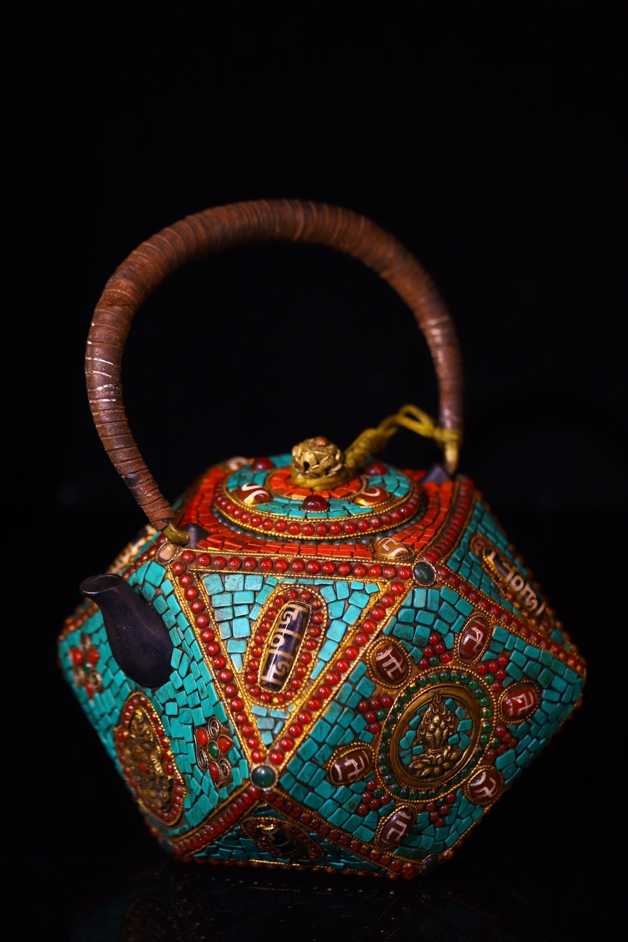 A1334 Tibetan Copper Inlay Turquoise & DZI Agate & Gems Handle Teapot