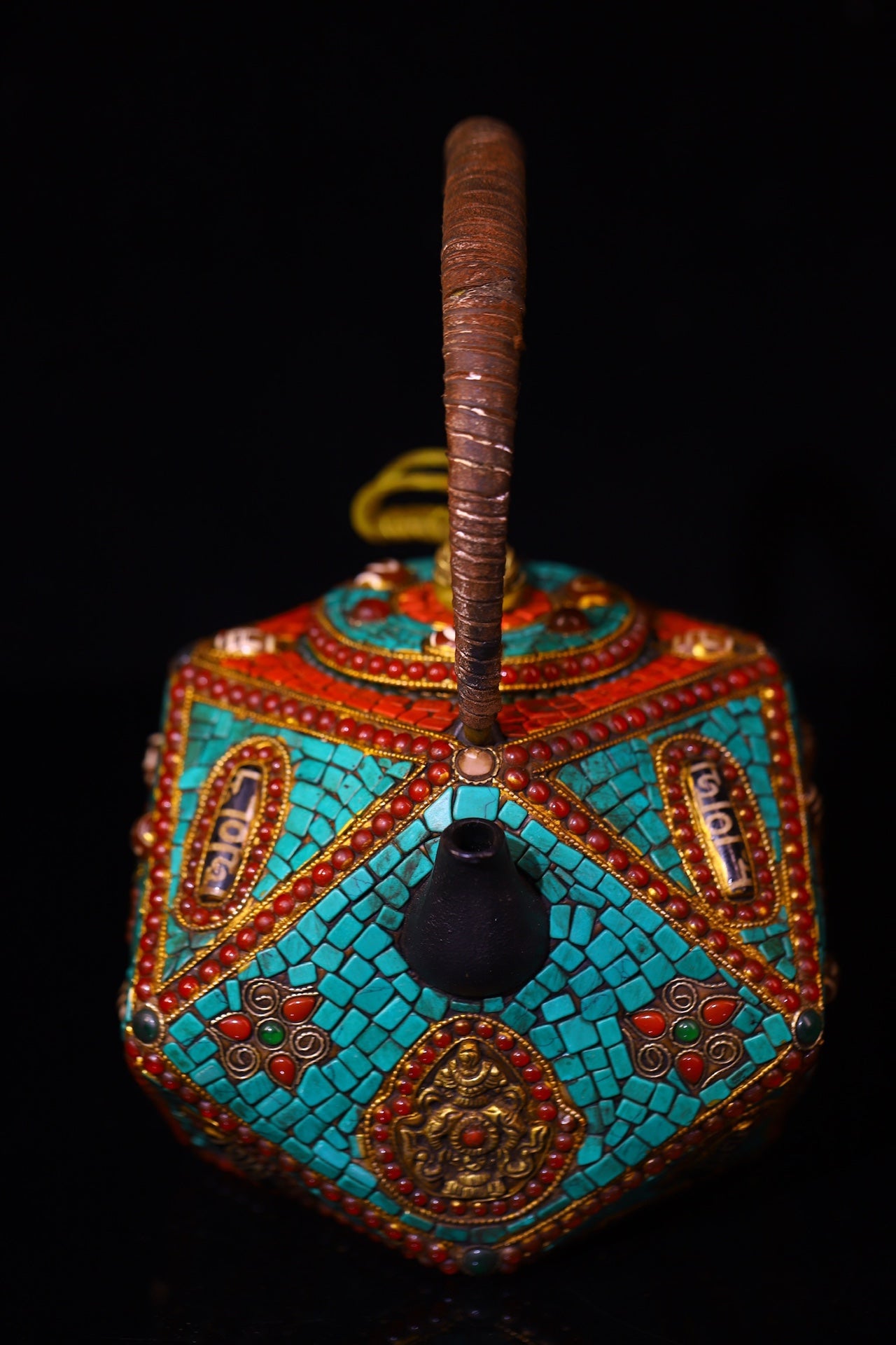 A1334 Tibetan Copper Inlay Turquoise & DZI Agate & Gems Handle Teapot