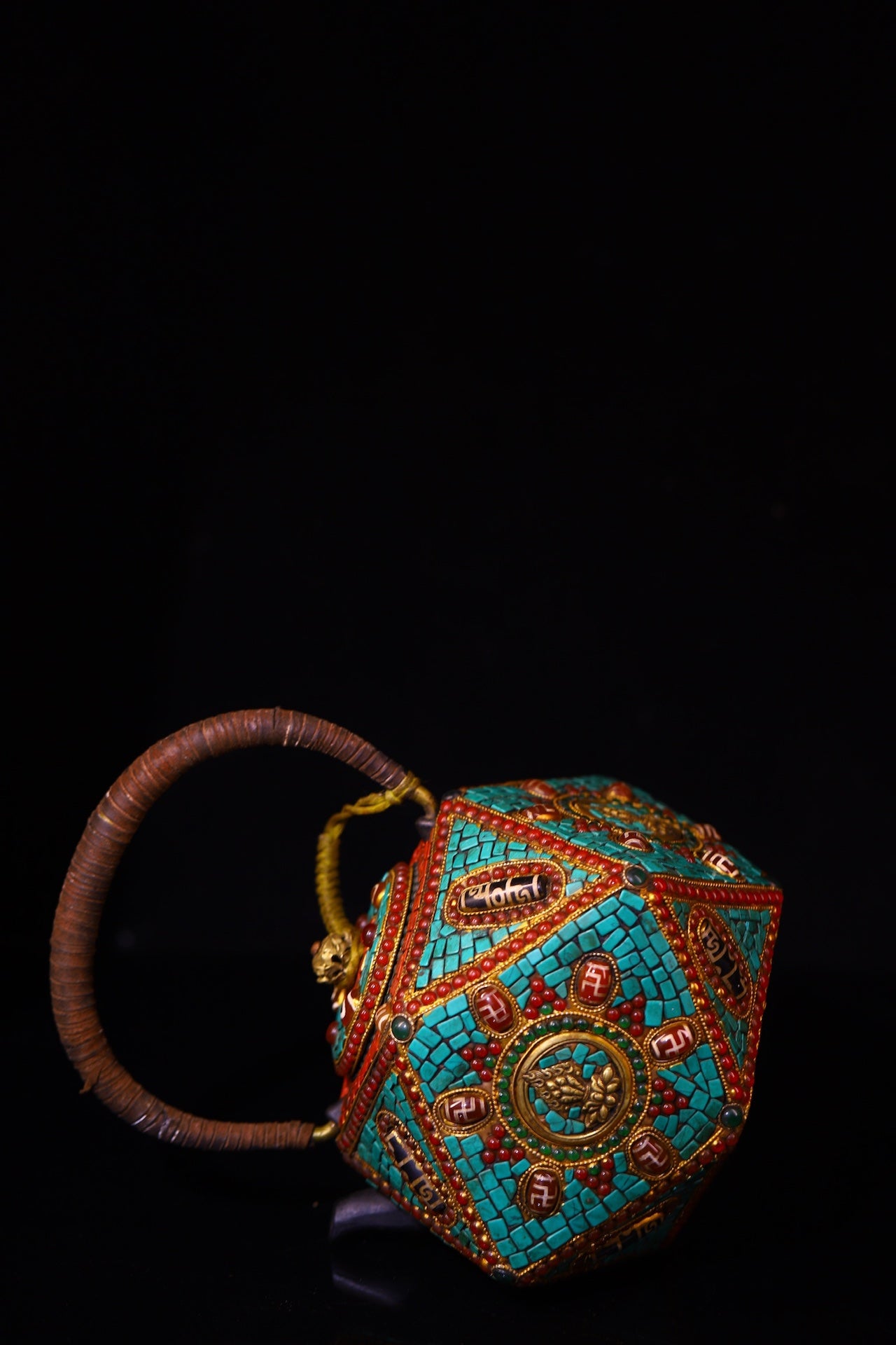 A1334 Tibetan Copper Inlay Turquoise & DZI Agate & Gems Handle Teapot