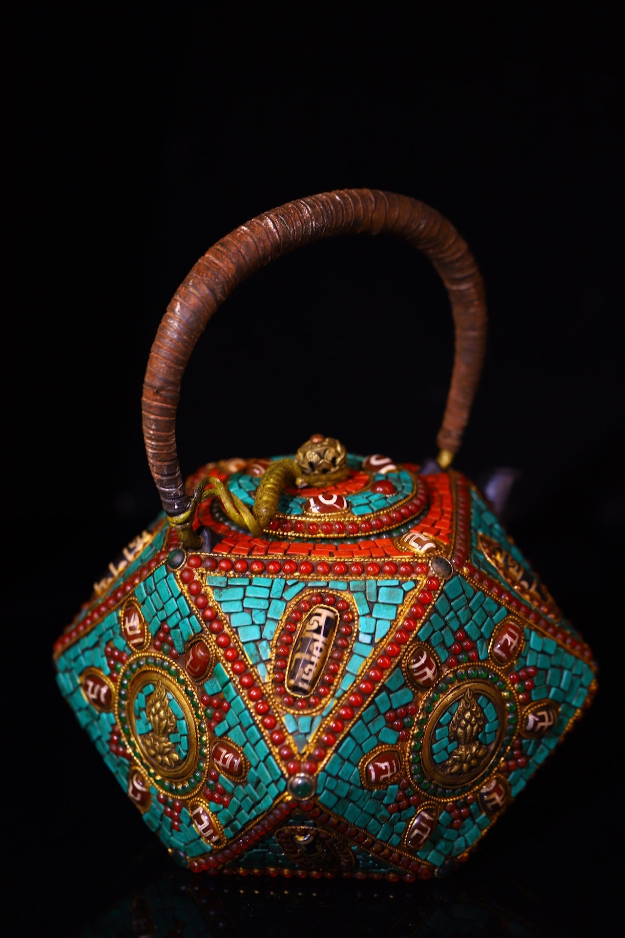 A1334 Tibetan Copper Inlay Turquoise & DZI Agate & Gems Handle Teapot