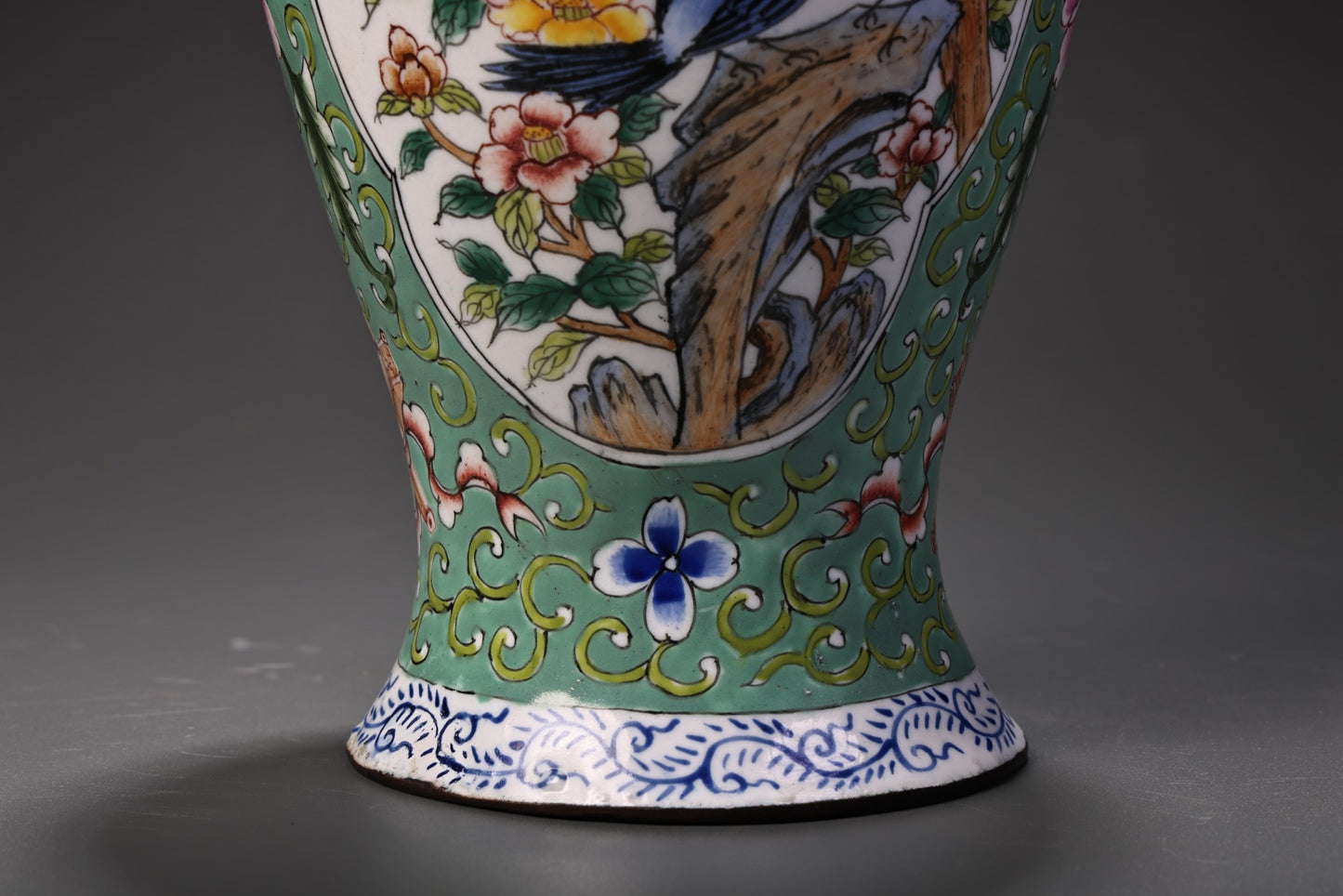 A1347 Old Chinese Copper Cloisonne Enamel Flowers Bird Design Vase
