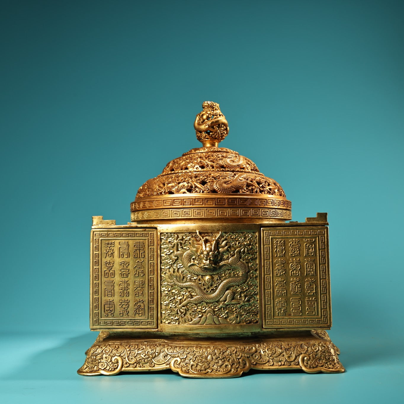 A1404 Vintage Chinese Gilt Gold Copper High Relief Fortune Dragon Incense Burner