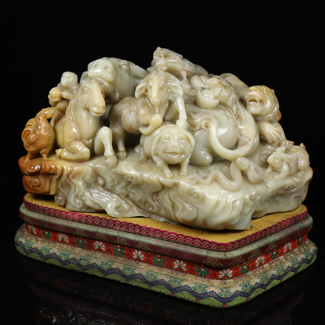 A1501 Superb Vintage Chinese Shoushan Stone Carved 12 Zodiacs Statue