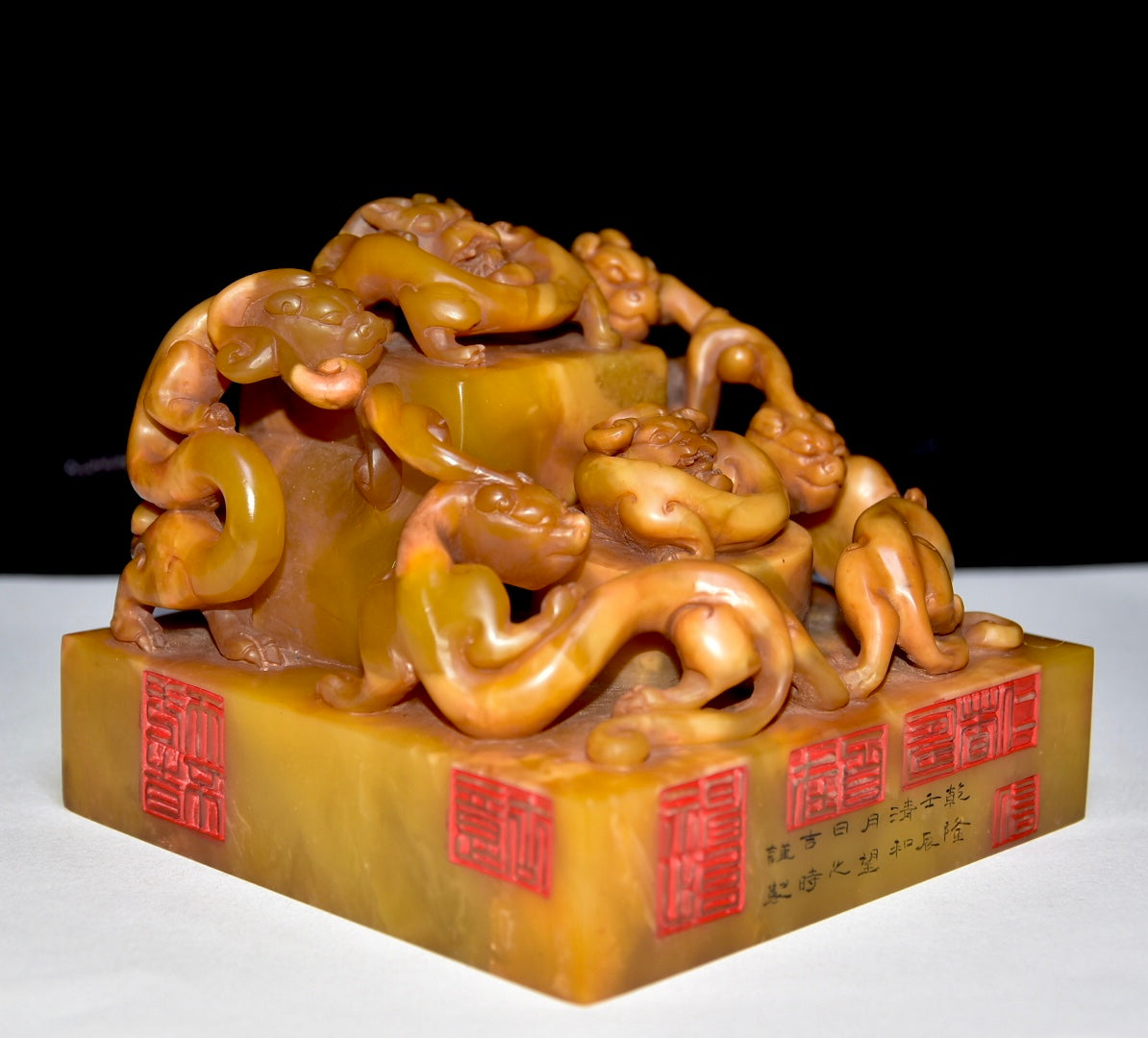 A1527 Superb Old Chinese Tianhuang Stone Carved Chi Dragon Seal Statue