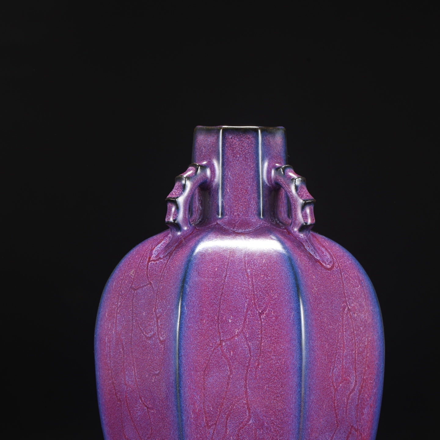 A1606 Chinese Variable Glaze Jun Kiln Porcelain Vase
