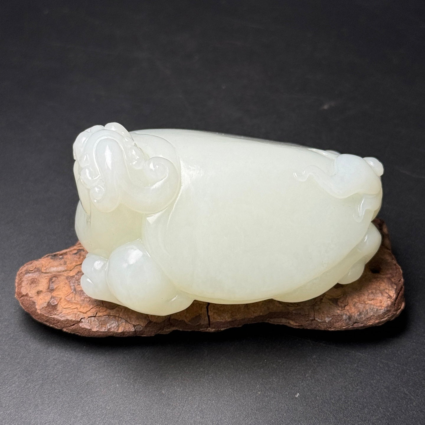 A1624 Superb Chinese Hetian Jade Carved Dragon Turtle Statue