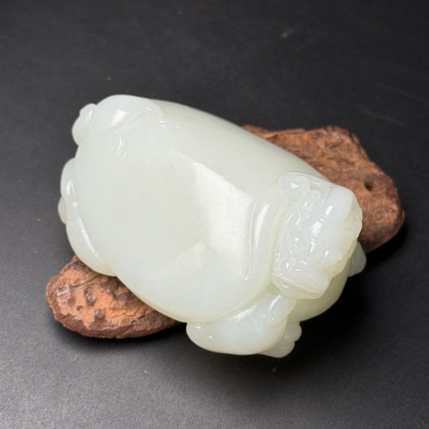 A1624 Superb Chinese Hetian Jade Carved Dragon Turtle Statue
