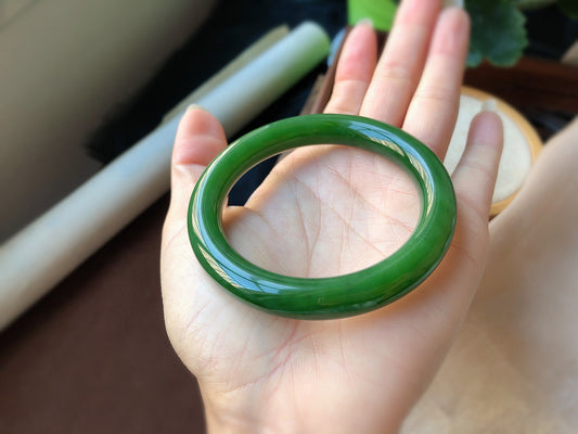 A1632 Inside Diameter 56 MM Chinese Green Hetian Jade Bracelet