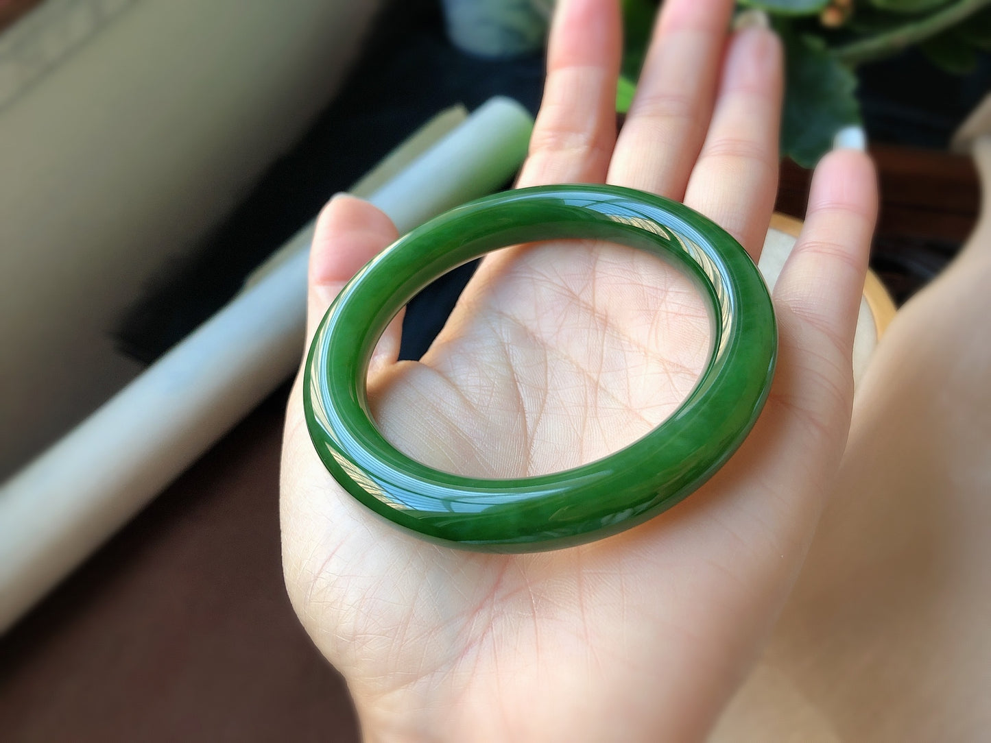 A1632 Inside Diameter 56 MM Chinese Green Hetian Jade Bracelet