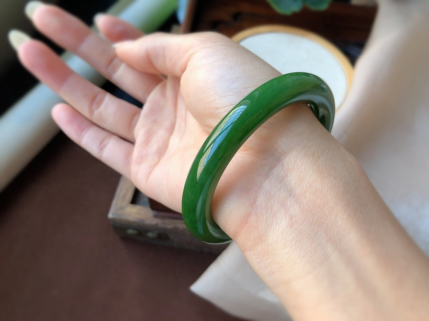 A1632 Inside Diameter 56 MM Chinese Green Hetian Jade Bracelet