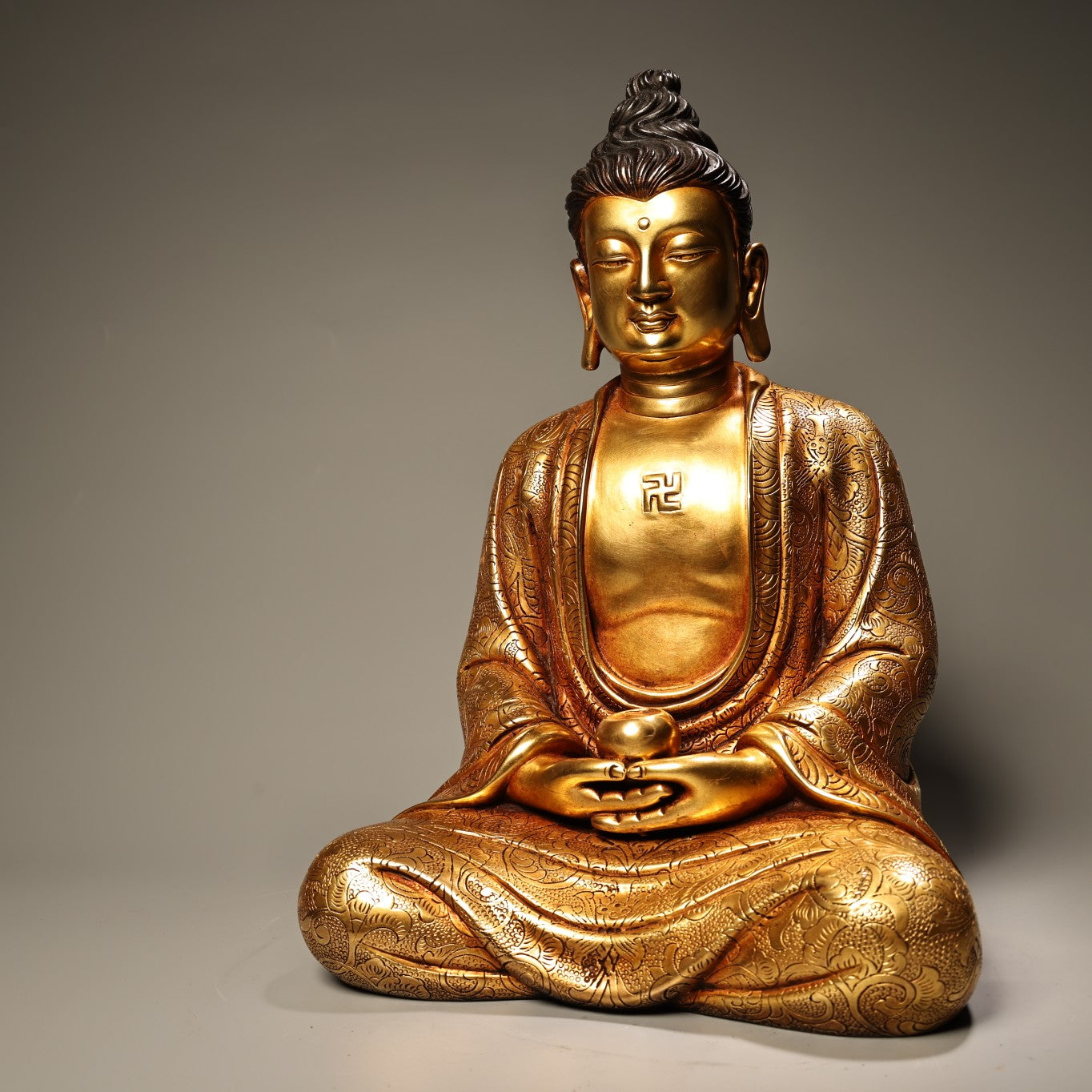 A1635 Vintage Chinese Gilt Gold Copper Kwan-yin Statue