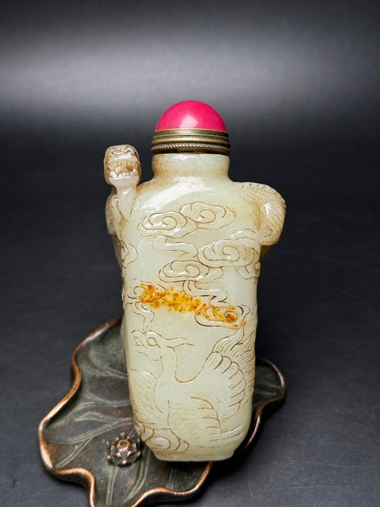 A1712 Vintage Chinese Hetian Jade High Relief Dragon Snuff Bottle