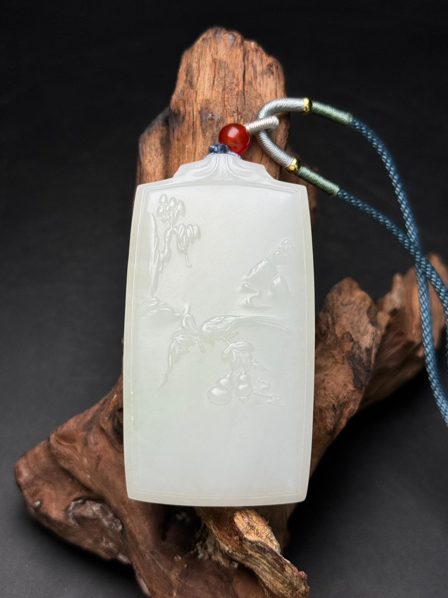 A0178 Superb Chinese Natural Hetian Jade Mountain River Scene Design Pendant