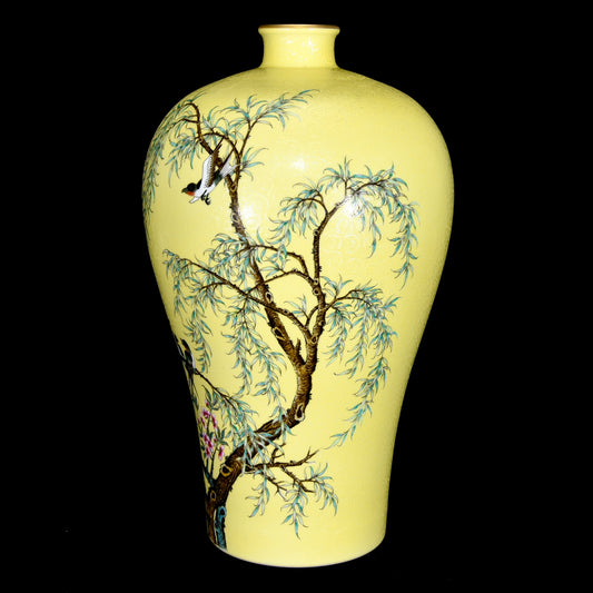 A1832 Chinese Qing Dynasty Gilt Edge Famille Rose Enamel Flowers Bird Design Porcelain Vase