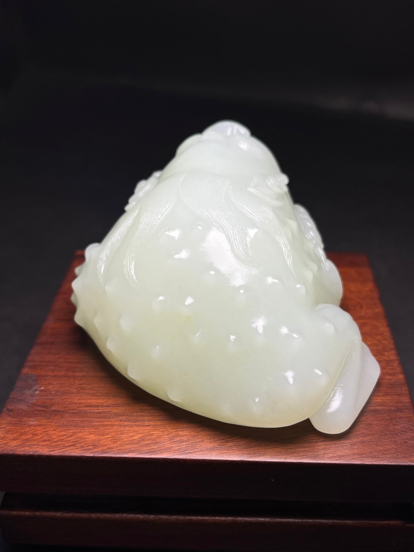 A1875 Superb Chinese Hetian Jade Carved Fortune Toad Statue