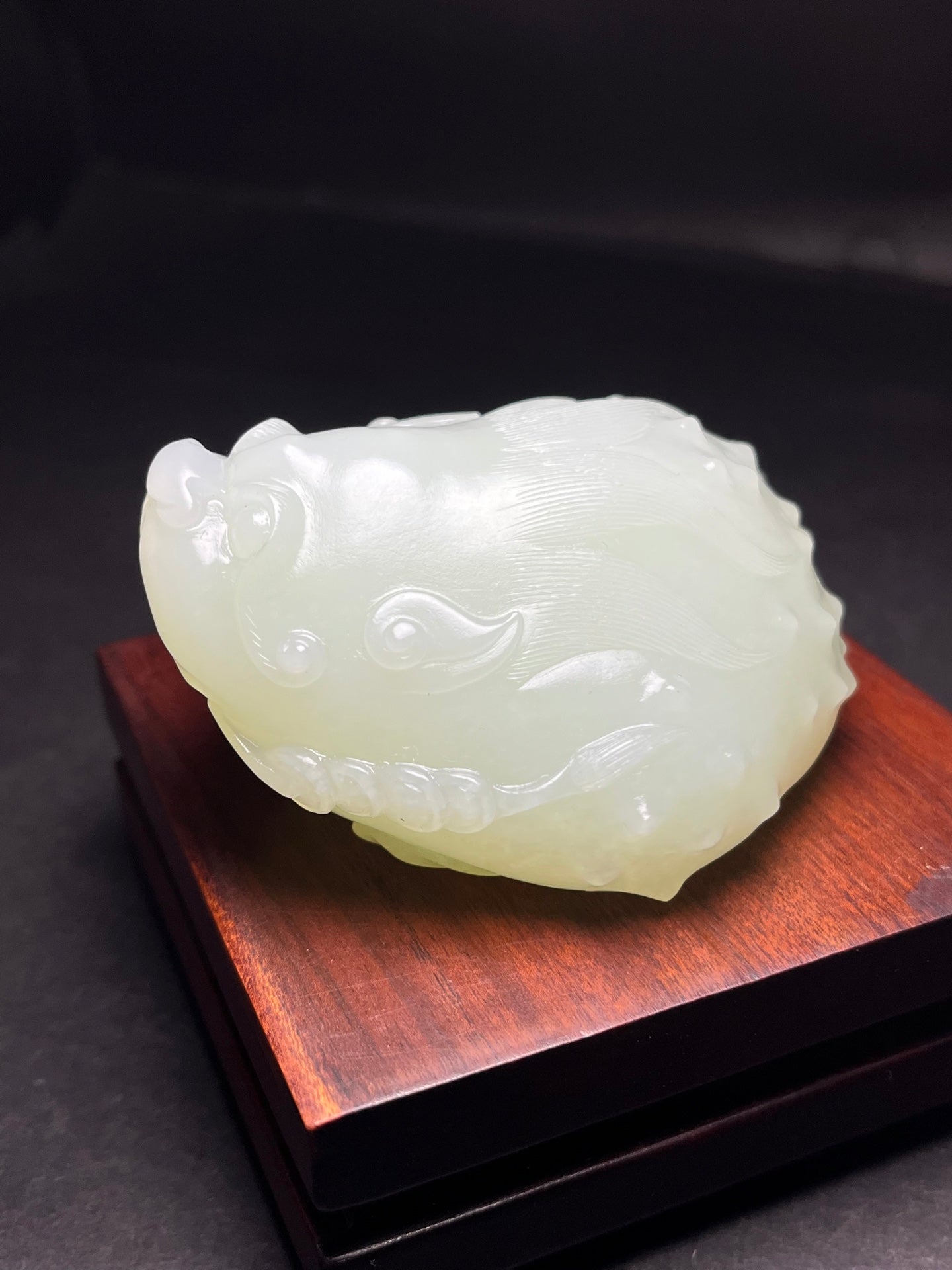 A1875 Superb Chinese Hetian Jade Carved Fortune Toad Statue