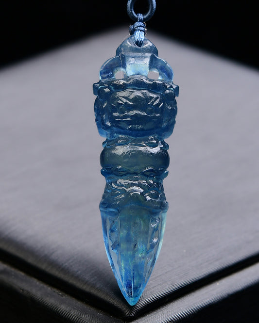 A1876 Beautiful Aquamarine Carved Pestle Xiangmo Pendant w Hand Woven Necklace