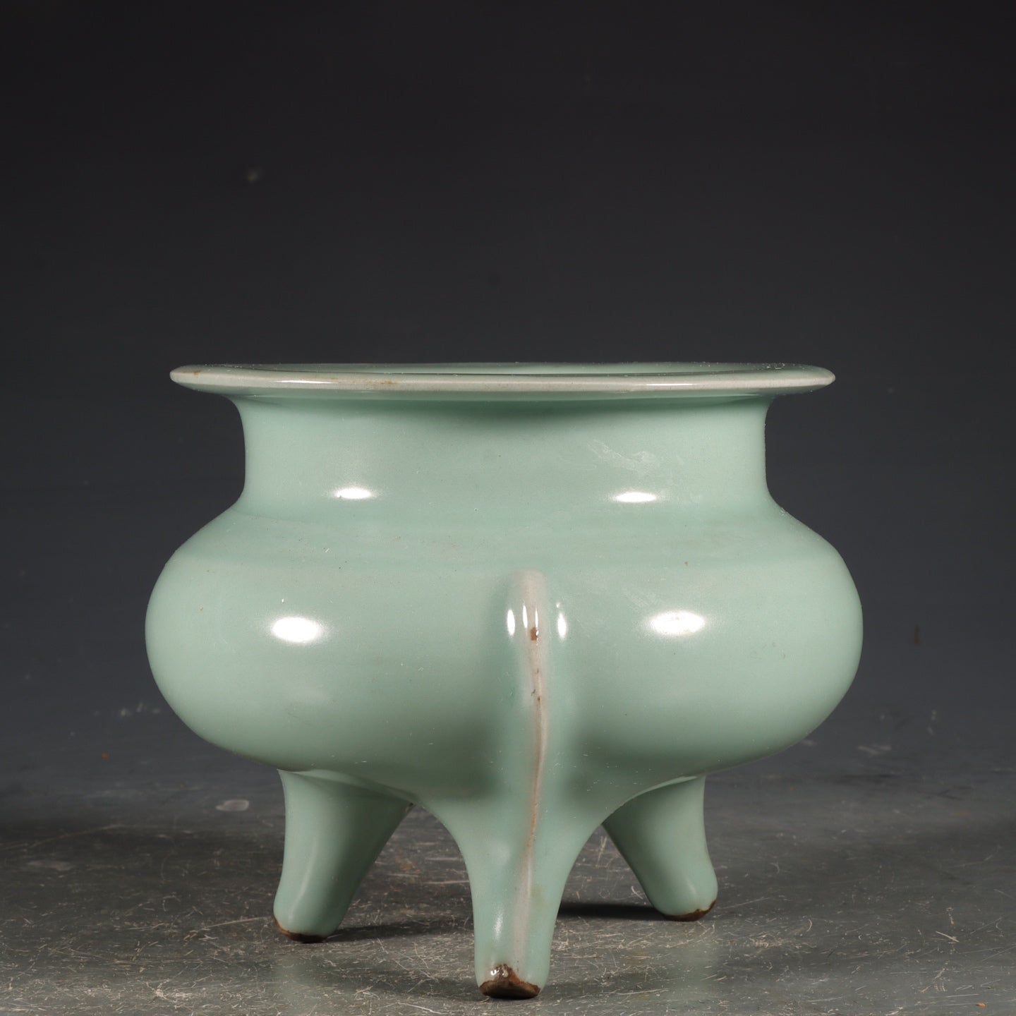 A1879 Chinese Guan Kiln 3 Leg Porcleain Incense Burner