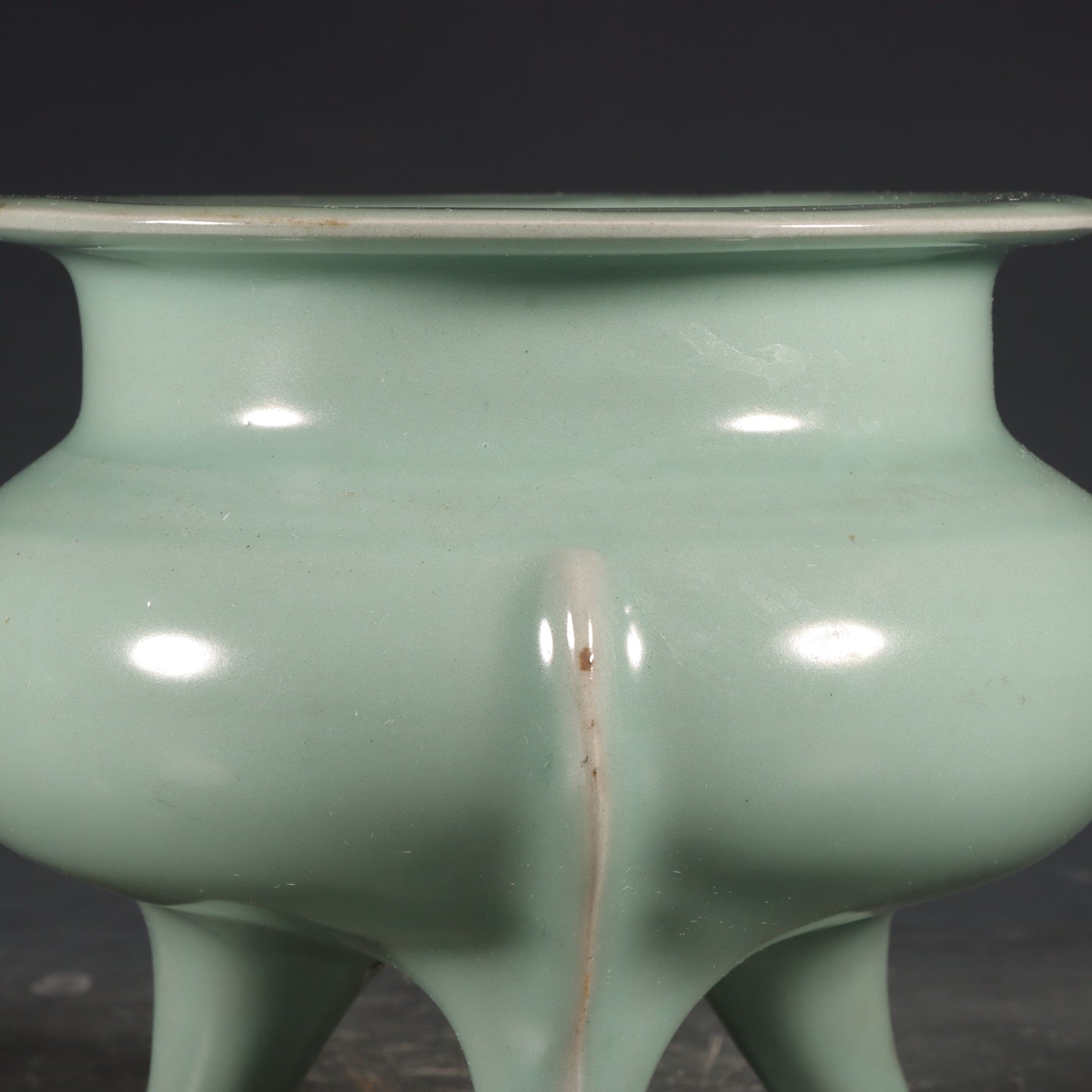 A1879 Chinese Guan Kiln 3 Leg Porcleain Incense Burner