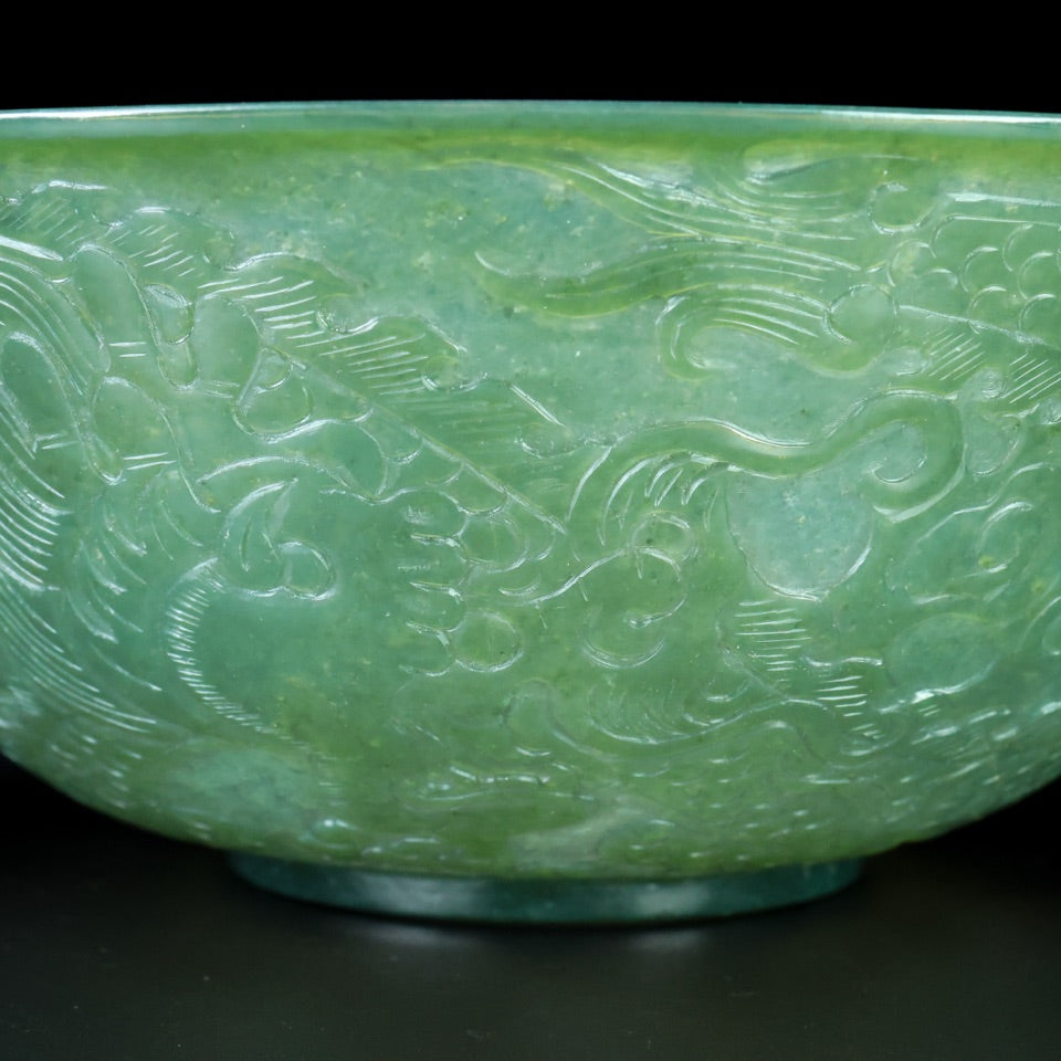 A1887 Vintage Chinese Green Hetian Jade Low Relief Fortune Dragon Bowl