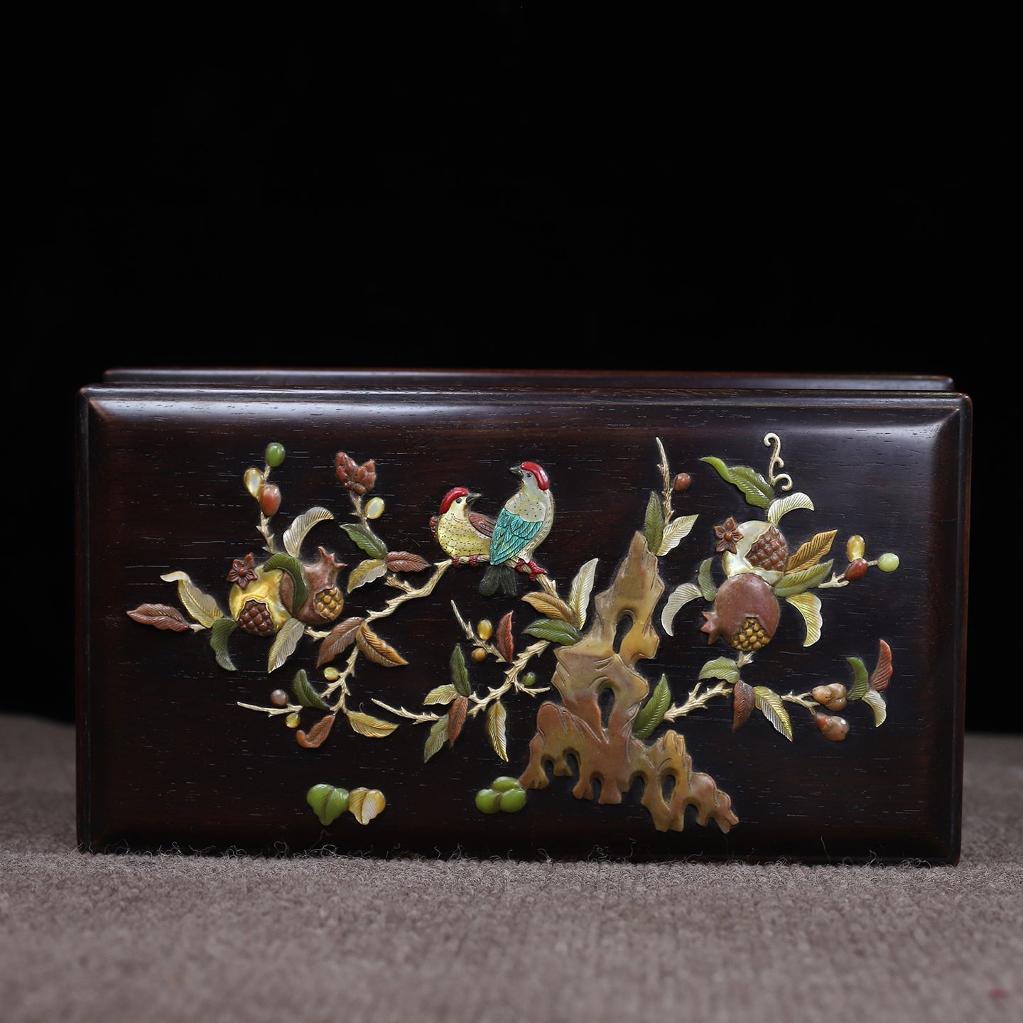 A1902 Chinese Zitan Wood Inlay Shoushan Stone Plum Flower & Magpie Design Jewellery Box