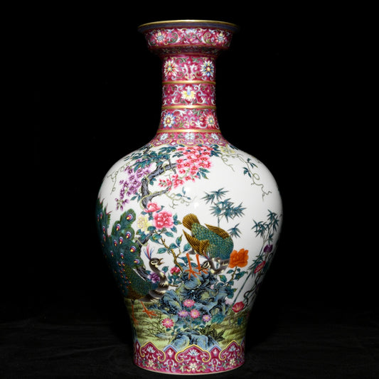 A1931 Chinese Qing Dynasty Gilt Edge Famille Rose Flowers & Peacock Design Porcelain Vase