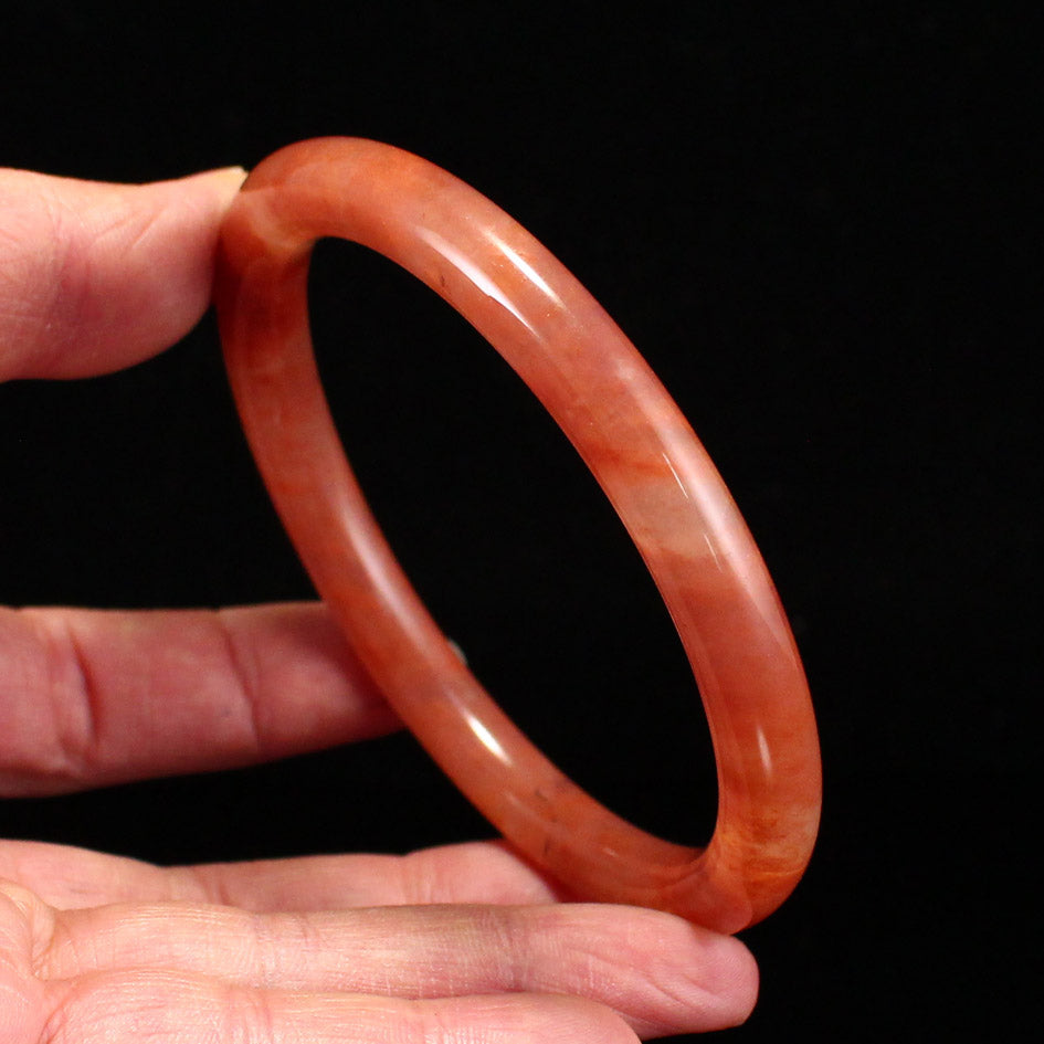 A1962 Inside Diameter 65 MM Natural Quartzite Pink Taohuayu Bracelet