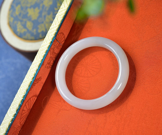 A1985 Inside Diameter 56.8 MM Superb Chinese Hetian Jade Bracelet