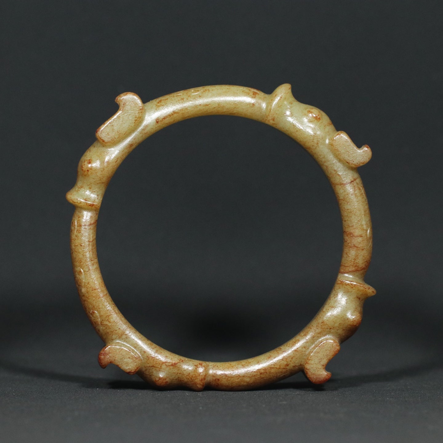 A2017 Inside Diameter 78 MM Vintage Chinese Hetian Jade Carved Dragon Head Arm Bracelet