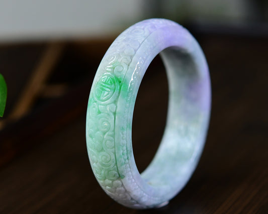 A2023 Inside Diameter 59 MM Beautiful Natural Jadeite Bracelet