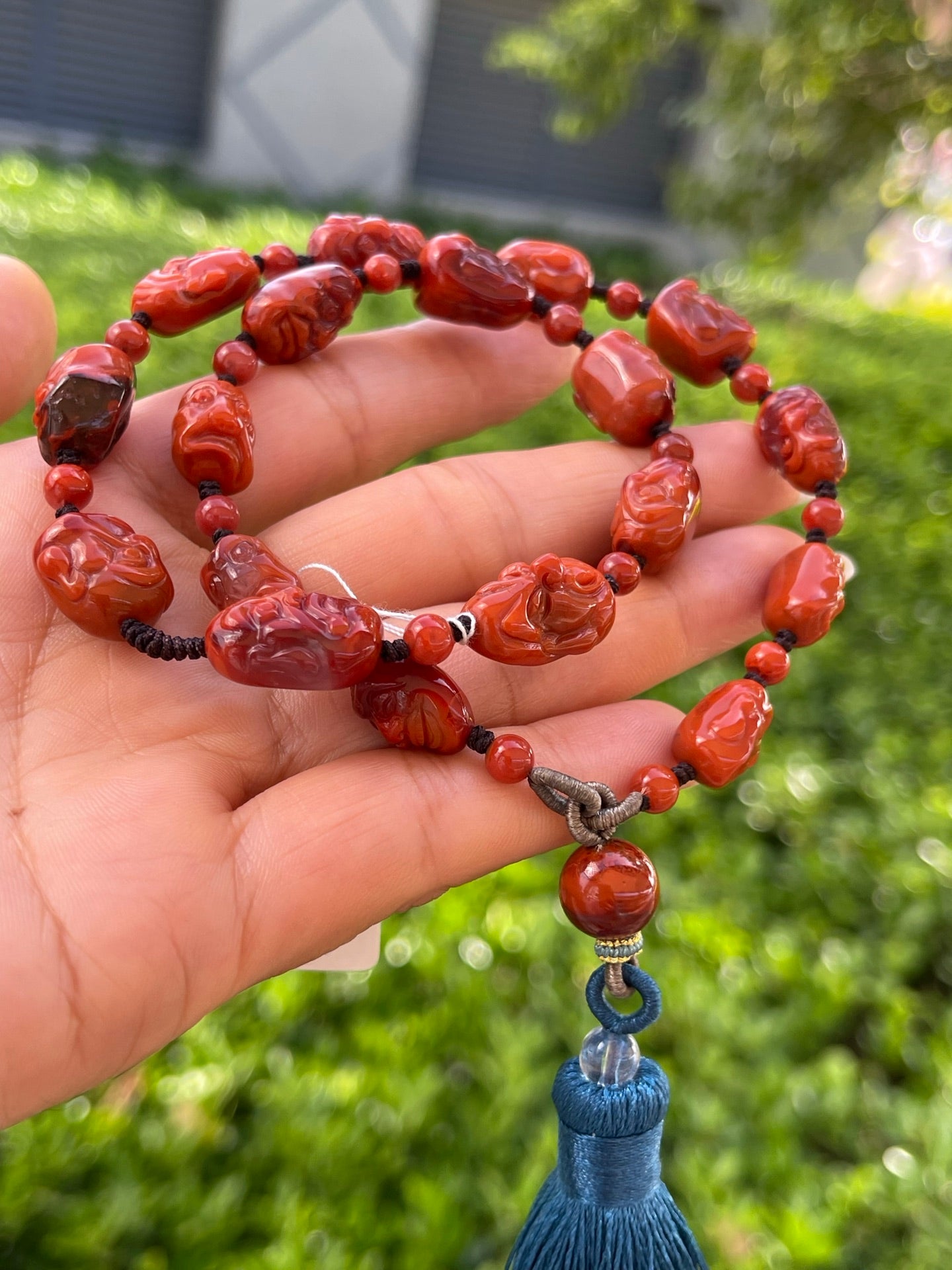 A2079 Hand Woven Chinese Nanhong Agate Carved Eighteen Arhat Beads Necklace
