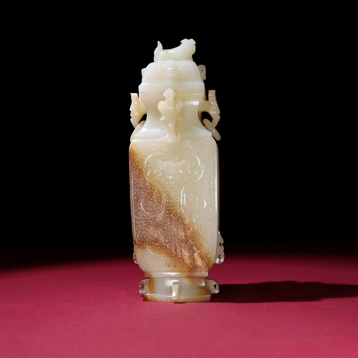 A2088 Exquisite Chinese Hetian Jade Hand Carved Fortune Beast Vase w Lid